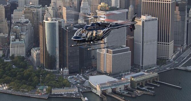 New York Helicopter Tour: Manhattan, Brooklyn and Staten Island